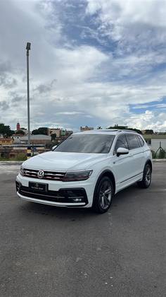 VOLKSWAGEN TIGUAN 2.0 350 TSI GASOLINA ALLSPACE R-LINE 4MOTION DSG VOLKSWAGEN TIGUAN 2.0 350 TSI GASOLINA ALLSPACE R-LINE 4MOTION DSG